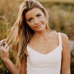 Meet your Posher, Dani